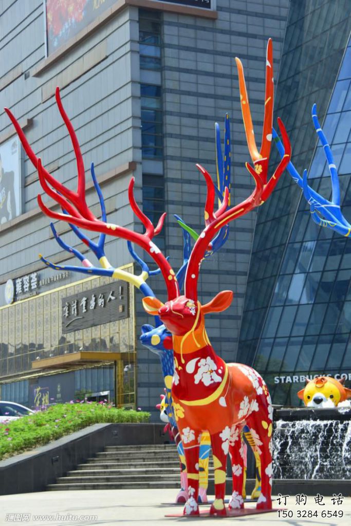 彩繪鹿雕塑廠家 多色花樣 自由色系鹿雕塑制作