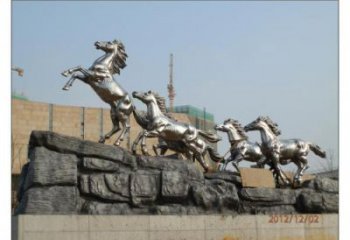 群馬雕塑廠家 群雕動(dòng)物像 不銹鋼群馬雕塑廠家