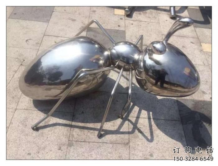 鏡面螞蟻雕塑廠家 昆蟲小品 提供不銹鋼螞蟻雕塑