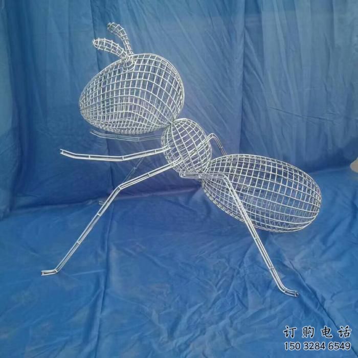 鏤空螞蟻雕塑廠家 編織工藝 供需不銹鋼鏤空螞蟻雕塑