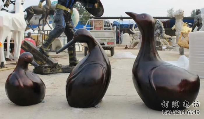 黑天鵝雕塑廠家 鵝類小品 不銹鋼黑天鵝雕塑制作