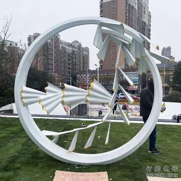 圓環雕塑 折紙圓環雕塑 不銹鋼圓環雕塑廠家