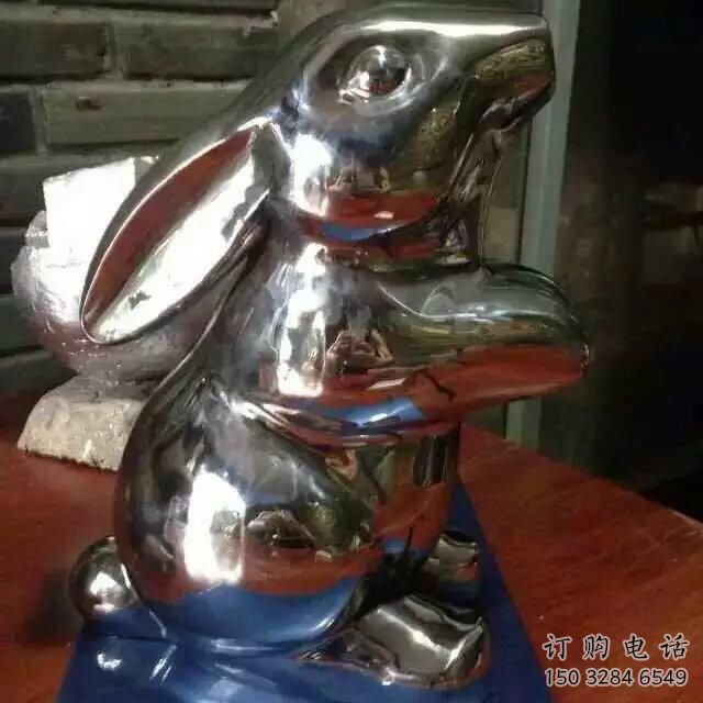鏡面兔子雕塑廠家 現(xiàn)代商場擺件 大型仿真兔子雕塑