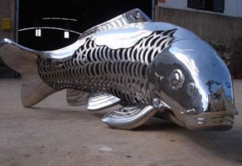 鍛造小魚雕塑廠家 卡通噴漆擺件 廣場仿真小魚雕塑