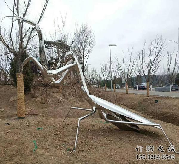 鍛造昆蟲雕塑廠家 卡通公園擺件 廣場大型昆蟲雕塑