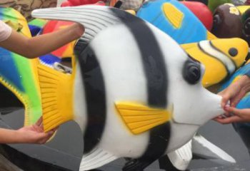 游樂場(chǎng)魚兒雕塑廠家 海洋賓館擺件 戶外卡通魚兒雕塑