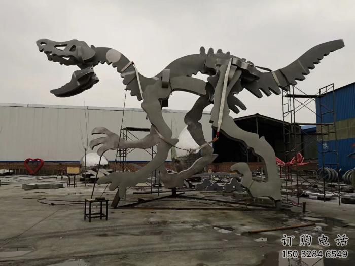 街道恐龍雕塑廠家 創意村口小品 大型現代恐龍雕塑