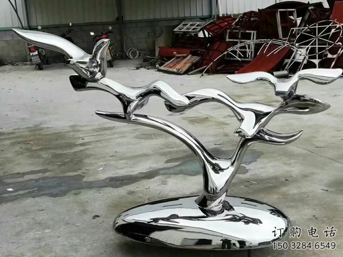 鍛造白鴿雕塑廠家 現代鏡面擺件 廣場大型白鴿雕塑