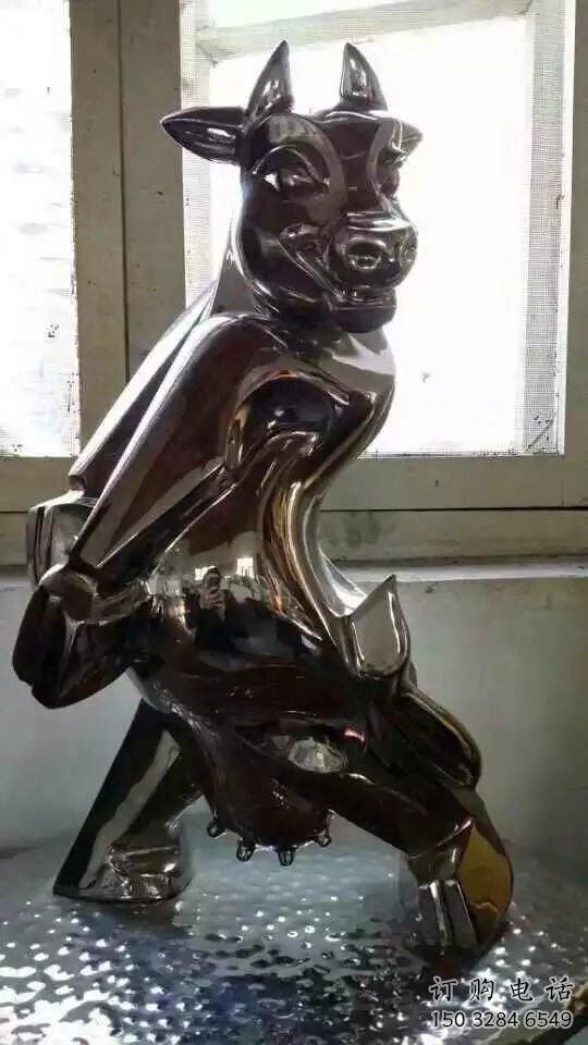 鏡面狼雕塑廠家 現(xiàn)代戶外擺件 游樂場異形狼雕塑