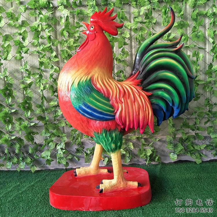 彩繪公雞雕塑廠家 卡通噴漆小品 草地仿真公雞雕塑