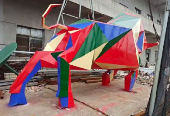 幼兒園牛雕塑廠家 卡通噴漆小品 室內異形牛雕塑