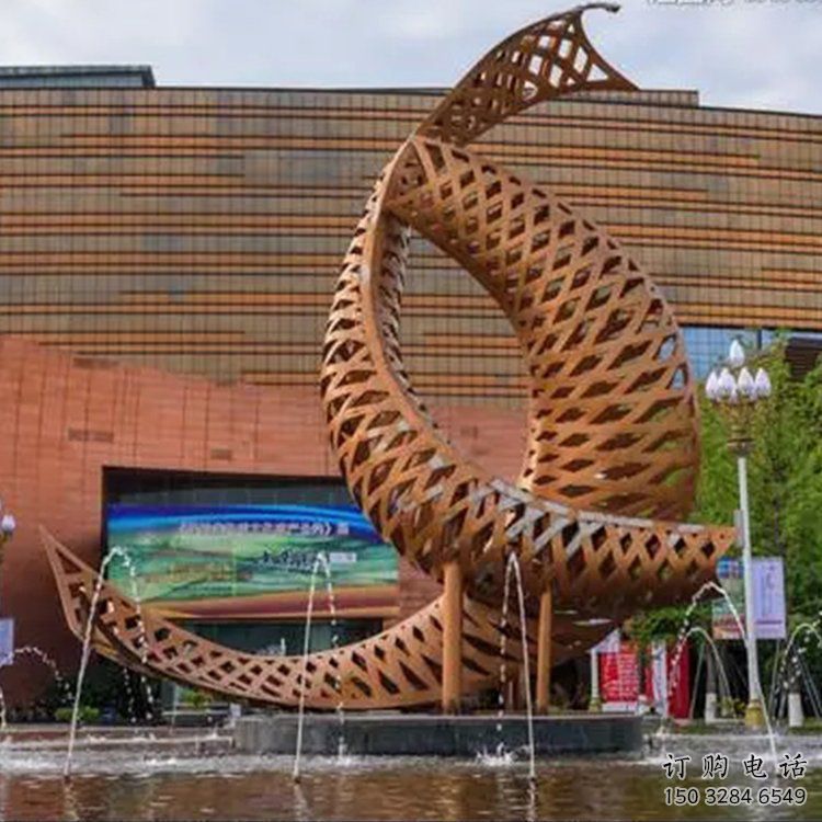 鏤空金魚雕塑廠家 卡通噴漆擺件 廣場抽象金魚雕塑