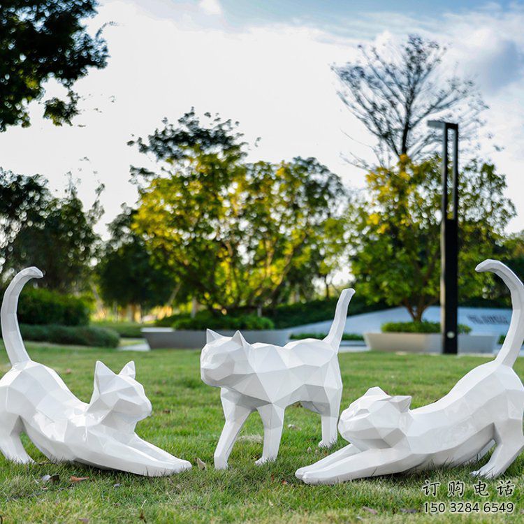 風景區貓雕塑廠家 中式戶外擺件 草地抽象貓雕塑