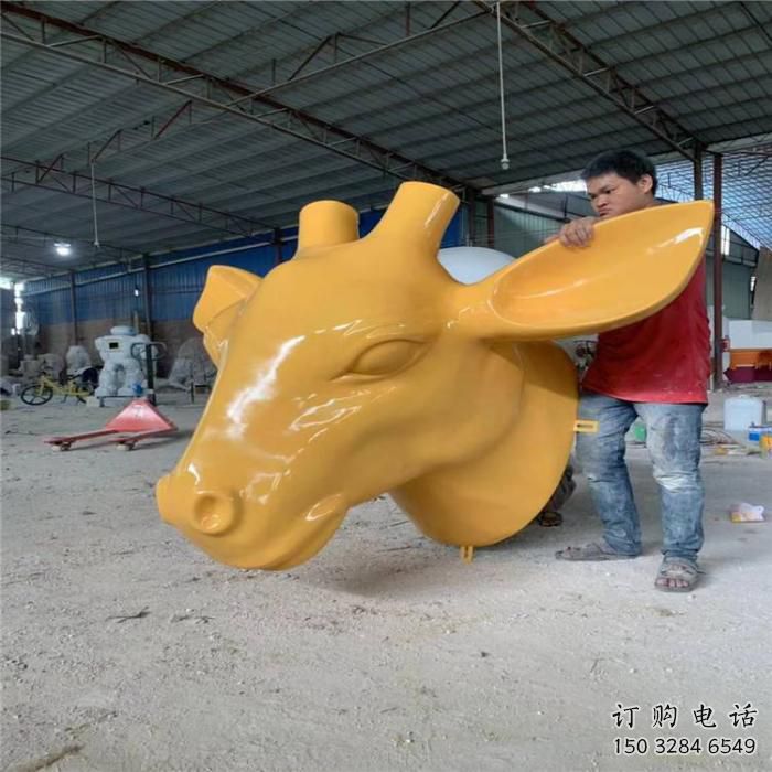 賓館牛頭雕塑廠家 歐式仿真小品 戶外噴漆牛頭雕塑