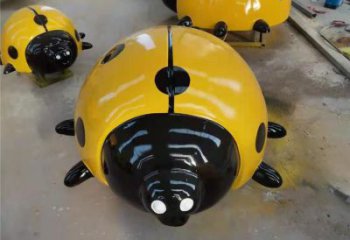 園林瓢蟲雕塑廠家 大型公園擺件 街道仿真瓢蟲雕塑