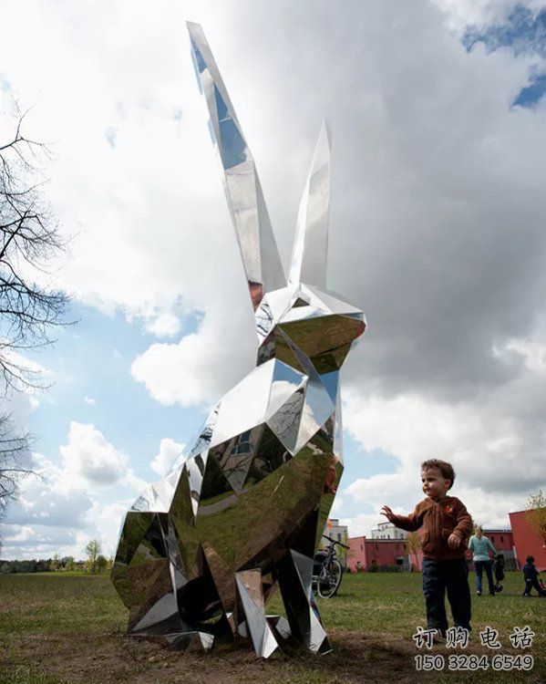 鑄造兔子雕塑廠家 創意村口小品 幾何鏡面兔子雕塑