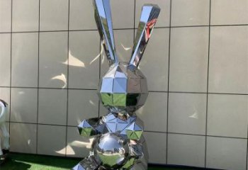 幾何兔子雕塑廠家 卡通鏡面小品 游樂(lè)場(chǎng)異形兔子雕塑
