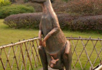 仿古袋鼠雕塑廠家 公園草地小品 戶外彩繪袋鼠雕塑