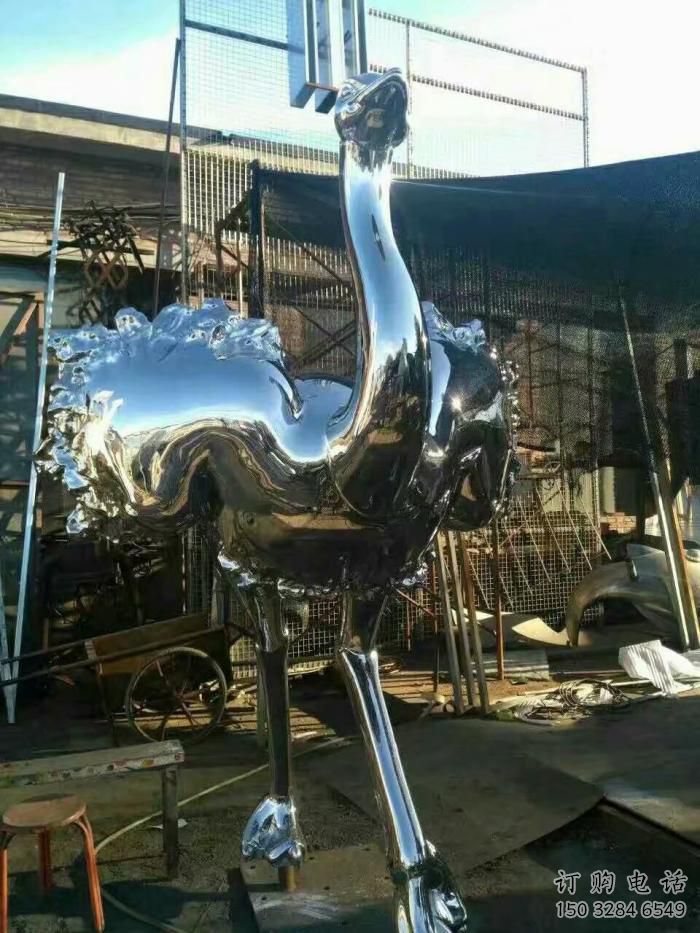 步行街鴕鳥雕塑廠家 創意鏡面擺件 草地仿真鴕鳥雕塑