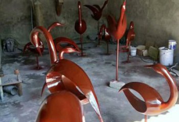 游樂場雀鳥雕塑廠家 抽象鏤空擺件 住宅小區(qū)烤漆雀鳥雕塑