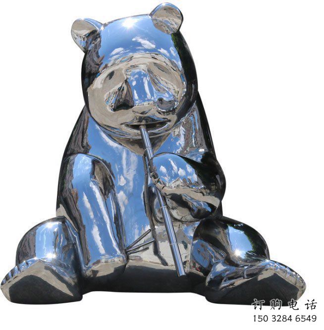 鍛造大熊貓雕塑廠家 卡通鏡面擺件 廣場(chǎng)啞光大熊貓雕塑