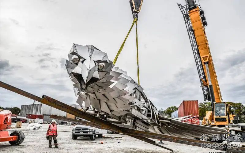 切面獵鷹雕塑廠家 現代抽象擺件 商場幾何獵鷹雕塑