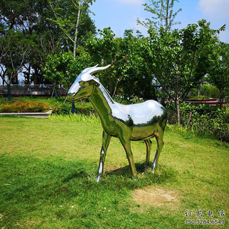 仿真羚羊雕塑廠家 大型創意擺件 公園鏡面羚羊雕塑