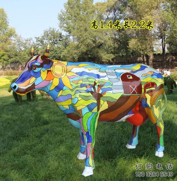 噴漆花牛雕塑廠家 卡通廣場(chǎng)小品 草地彩繪花牛雕塑