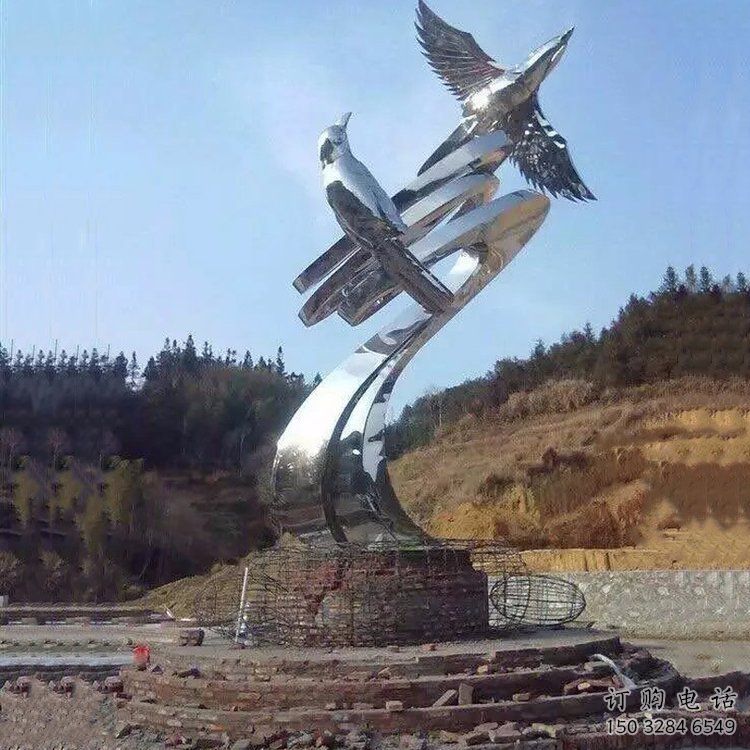 商場鷹雕塑廠家 中式戶外小品 酒店拉絲鷹雕塑