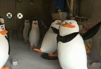 公園企鵝雕塑廠家 中式彩繪小品 風景區仿真企鵝雕塑