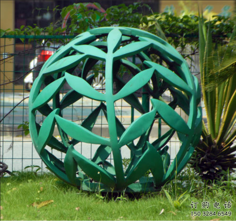 拉絲圓球雕塑廠家 鏤空創意擺件 別墅區不銹鋼圓球雕塑