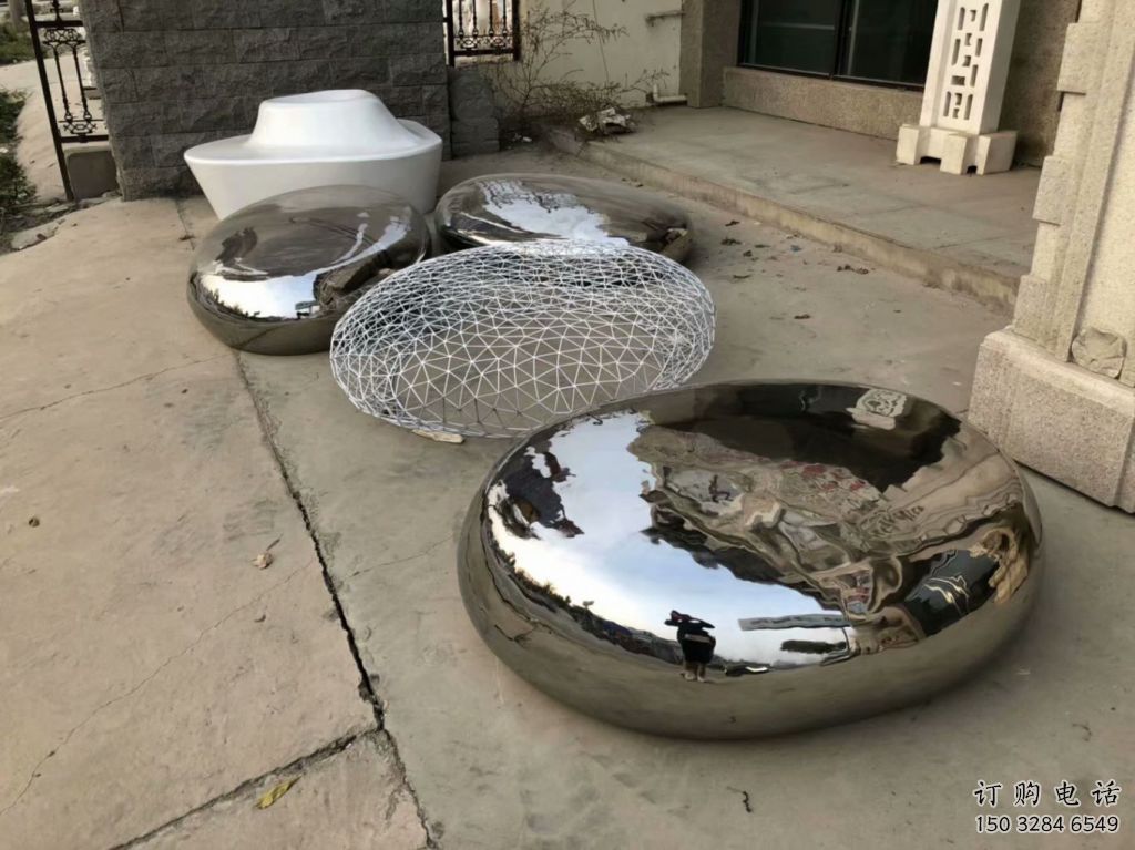 大型鵝卵石雕塑廠家 鍛造發光小品 現代不銹鋼鵝卵石雕塑