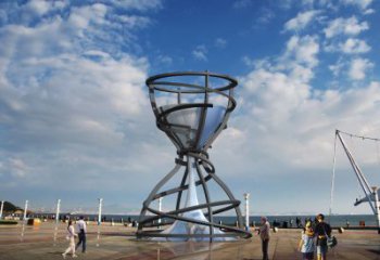 步行街沙漏雕塑廠家 游樂場小品 大型不銹鋼沙漏雕塑生產