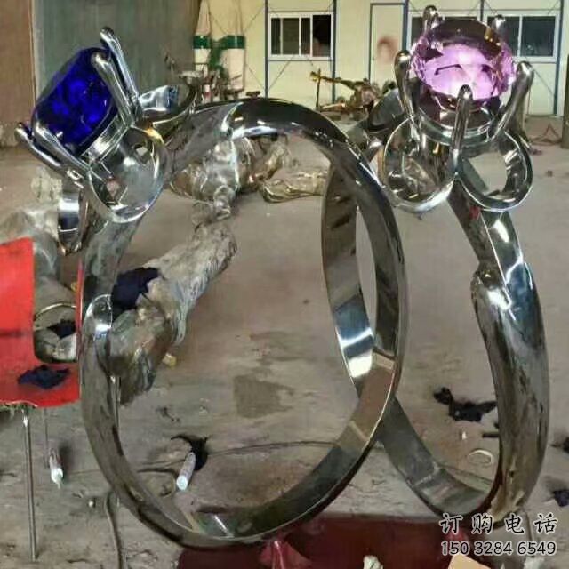 異形指環雕塑廠家 現代小品 公園不銹鋼指環雕塑