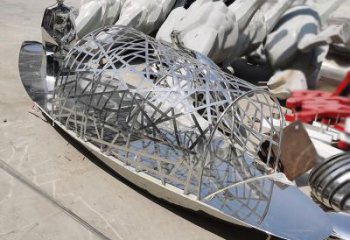 抽象船型雕塑廠家 公園小品 鏡面不銹鋼船型雕塑鑄造