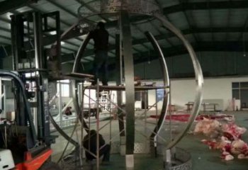 現(xiàn)代燈籠雕塑廠家 大型別墅區(qū)擺件 創(chuàng)意不銹鋼燈籠雕塑