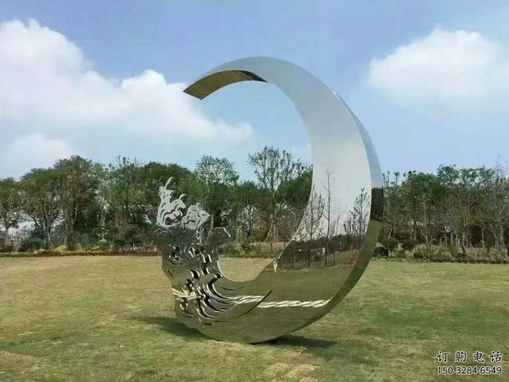 鏡面月牙雕塑廠家 大型擺件 創(chuàng)意不銹鋼月牙雕塑生產(chǎn)