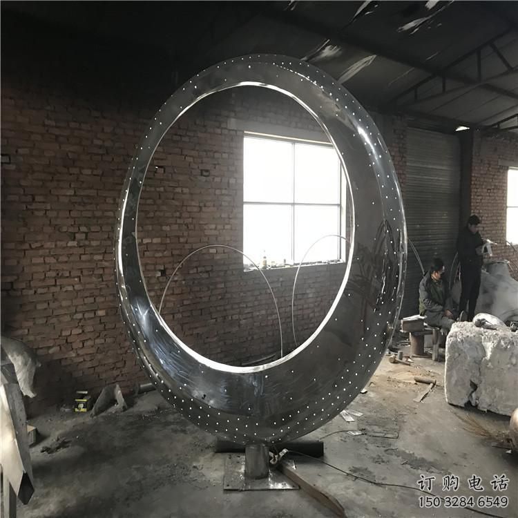鏤空圓月雕塑廠家 戶外創意小品 住宅小區不銹鋼圓月雕塑
