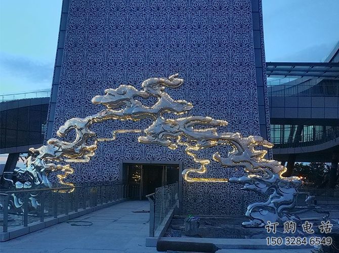 鏡面大門雕塑廠家 烤漆大型擺件 創意不銹鋼大門雕塑生產