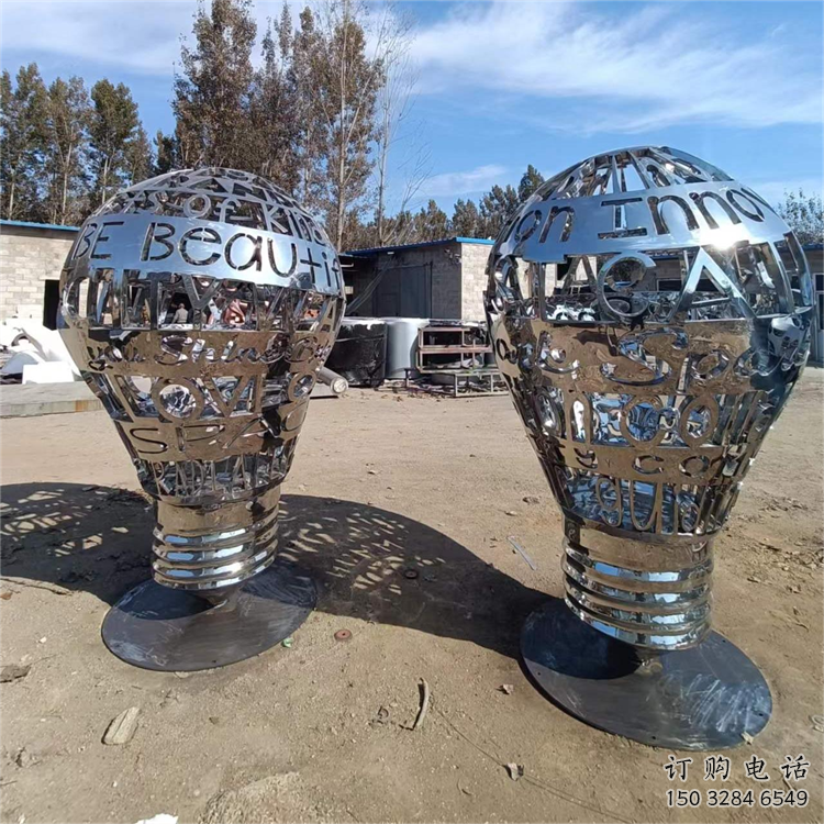 彩繪電燈泡雕塑廠家 歐式擺件 街頭不銹鋼電燈泡雕塑生產(chǎn)