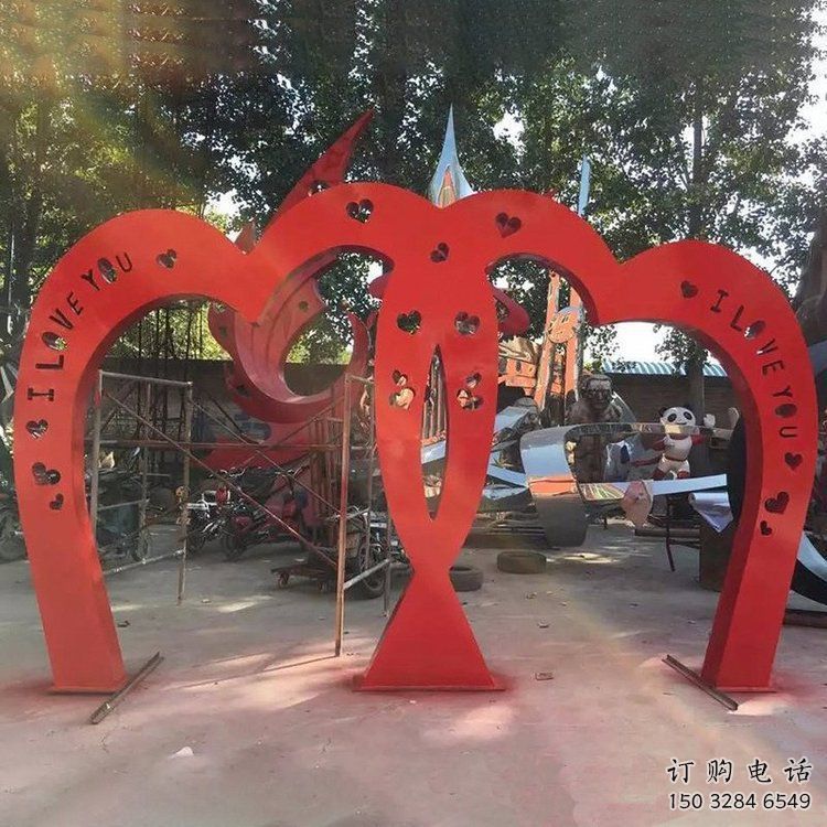 幾何心心相印雕塑廠家 廣場公園創意小品 