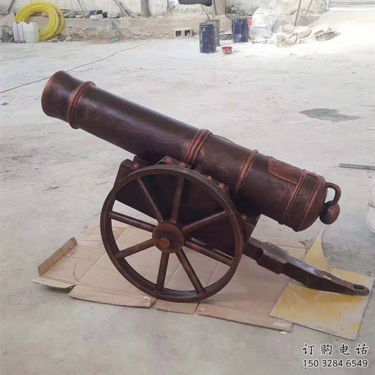 創(chuàng)意炮雕塑廠家 仿古小品 公園不銹鋼炮雕塑廠