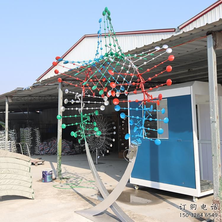 幾何風動雕塑廠家 現代小品 公園不銹鋼風動雕塑廠