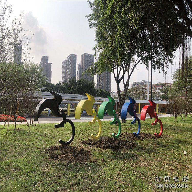 拉絲賽車雕塑廠家 鏤空創意擺件 別墅區不銹鋼賽車雕塑廠