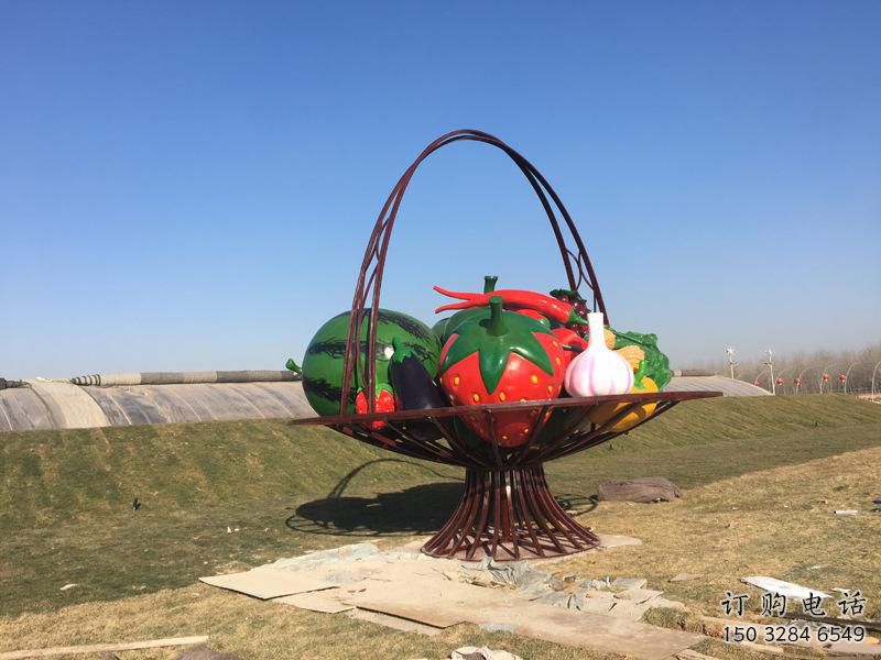 烤漆花籃雕塑廠家 公園小品 戶外不銹鋼花籃雕塑價格