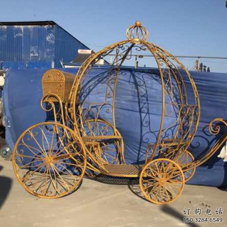 抽象馬車雕塑廠家 廣場(chǎng)小品 歐式不銹鋼馬車雕塑廠