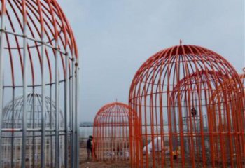 拉絲籠子雕塑廠家 鏤空創(chuàng)意擺件 別墅區(qū)不銹鋼籠子雕塑廠