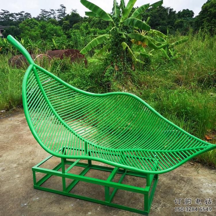 公園坐椅雕塑廠家 戶外擺件 烤漆不銹鋼坐椅雕塑生產