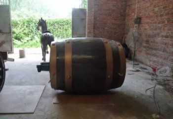 抽象酒桶雕塑廠家 公園廣場(chǎng)小品 戶外酒桶雕塑廠制作