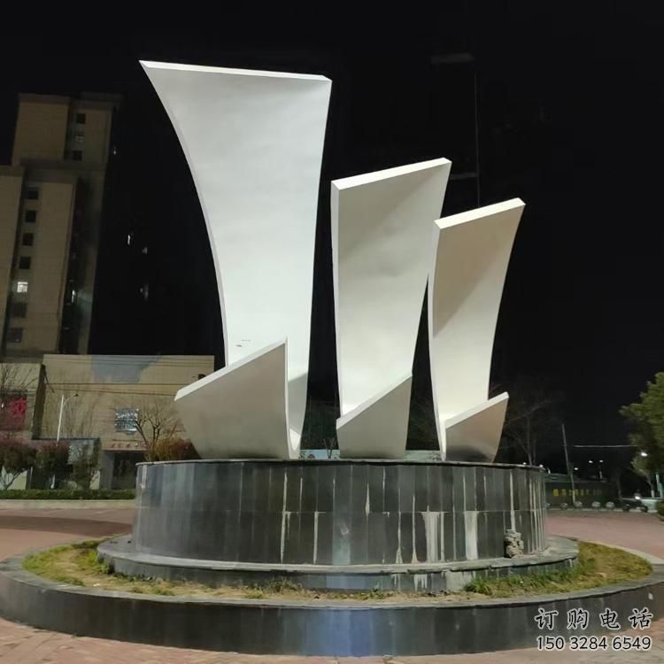 廣場船帆雕塑廠家 公園小品 幾何不銹鋼船帆雕塑廠